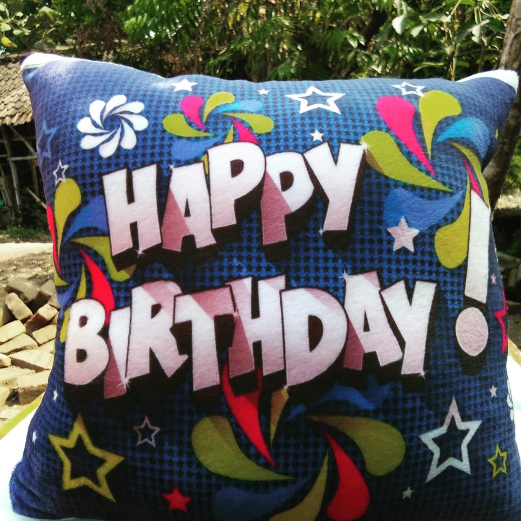 bantal ultah 2