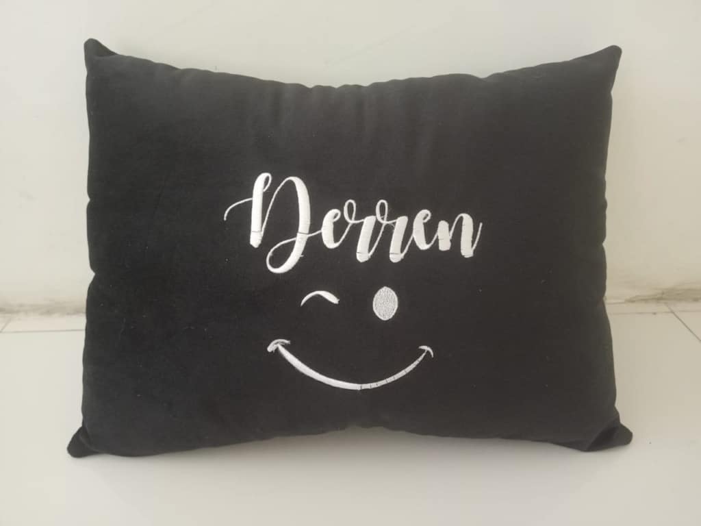 bantal custom 12
