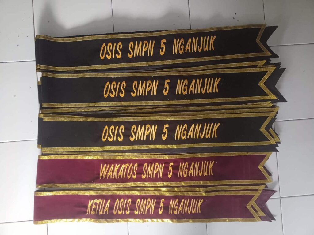 Jual Selempang Wisuda Unik dan Berkualitas di Aceh Selatan